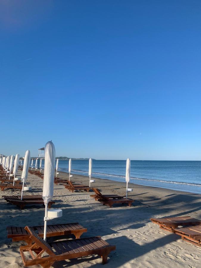 Gazi'S Apartament For Rent Golem  Εξωτερικό φωτογραφία