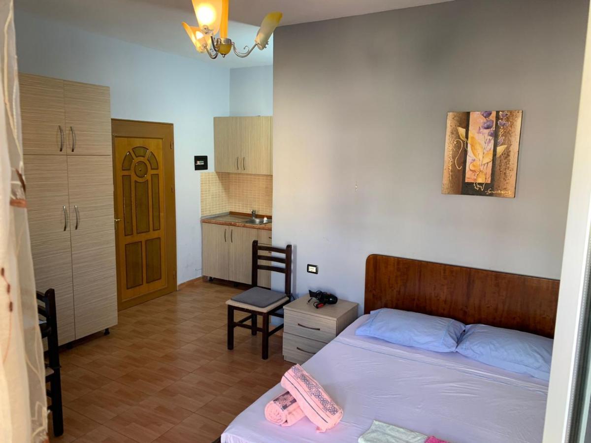 Gazi'S Apartament For Rent Golem  Εξωτερικό φωτογραφία